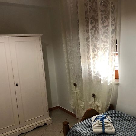 Villa Gabriella Менфи Екстериор снимка